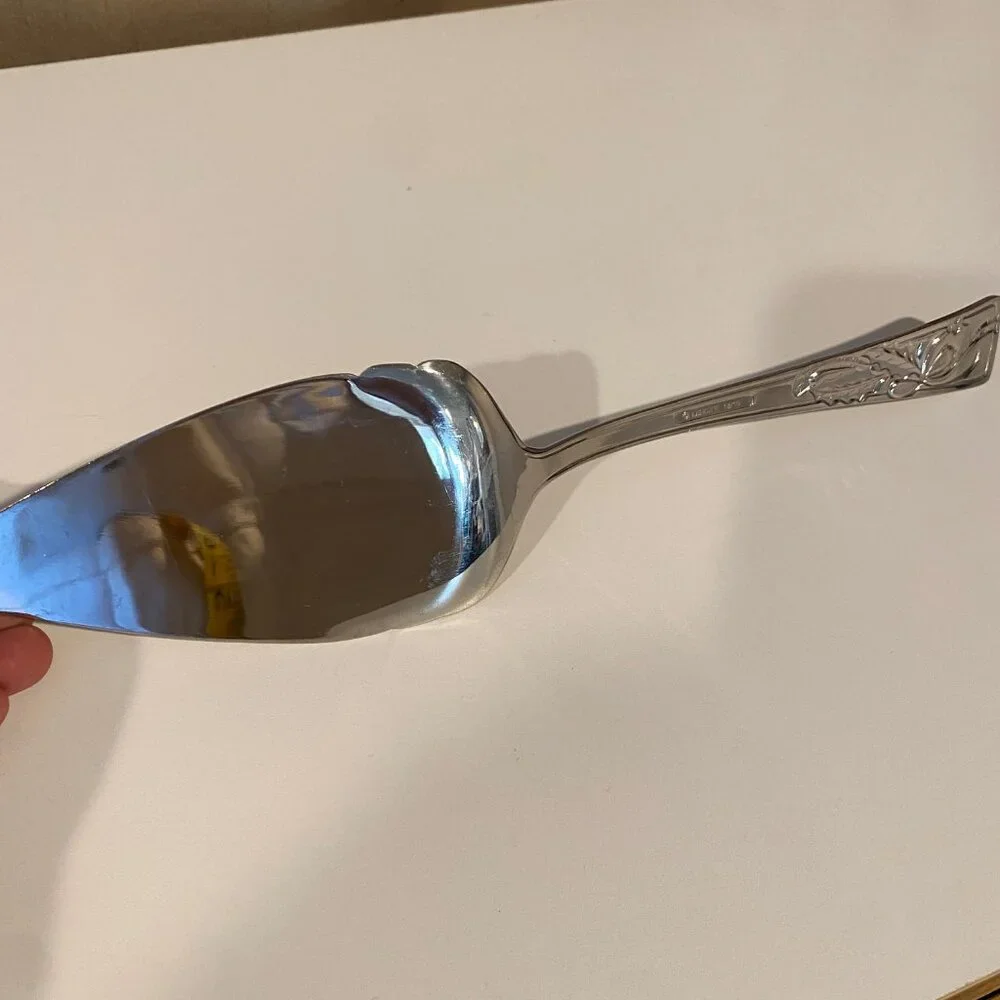 Lenox Ornate Porcelain & Stainless Steel Wedding Cake Server / Pie Server